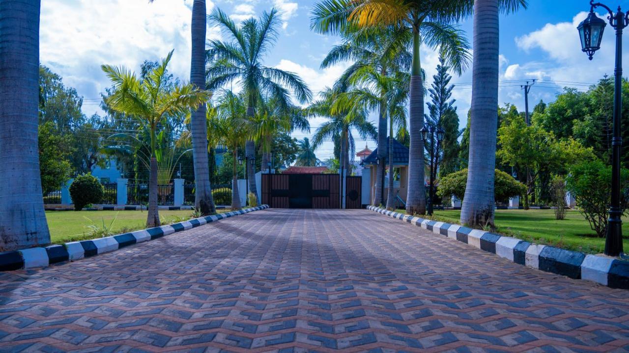 Luxury Beach Villa Inn 다르에스살람 외부 사진