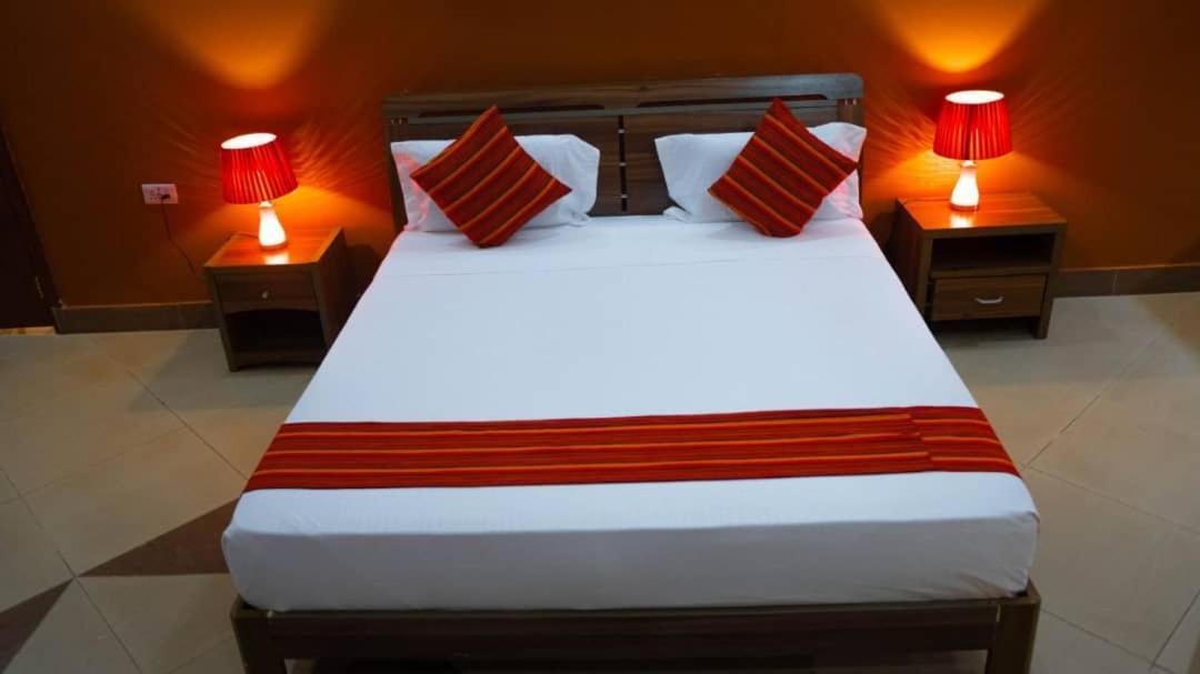 Luxury Beach Villa Inn 다르에스살람 외부 사진